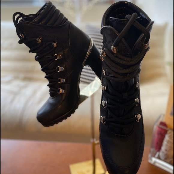 DKNY MOTORCYCLE BOOTIES - Picture 5 of 6